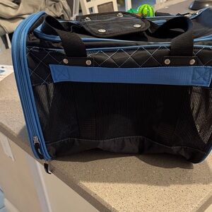 Blue and Black Pet Carrier